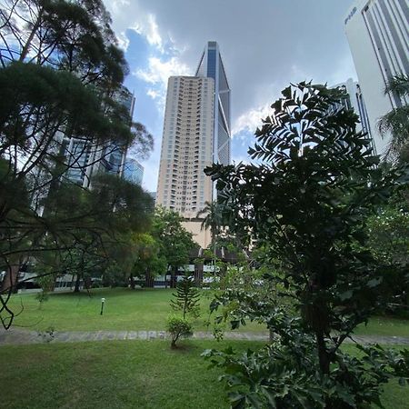 Klcc Studio One Bedroom Kuala Lumpur Exteriör bild